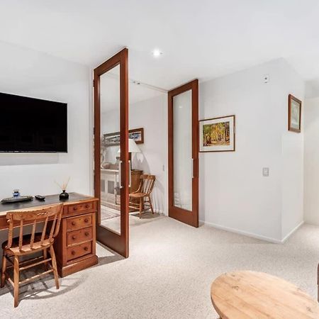 Pembroke Luxury Apartment Ванака Экстерьер фото
