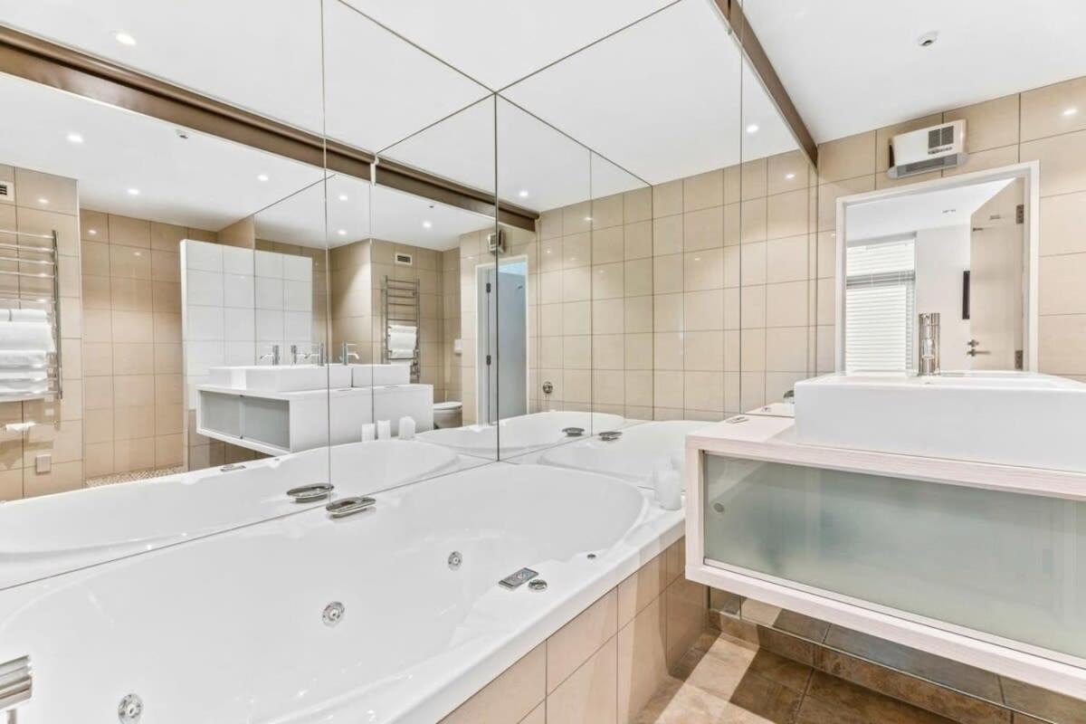 Pembroke Luxury Apartment Ванака Экстерьер фото